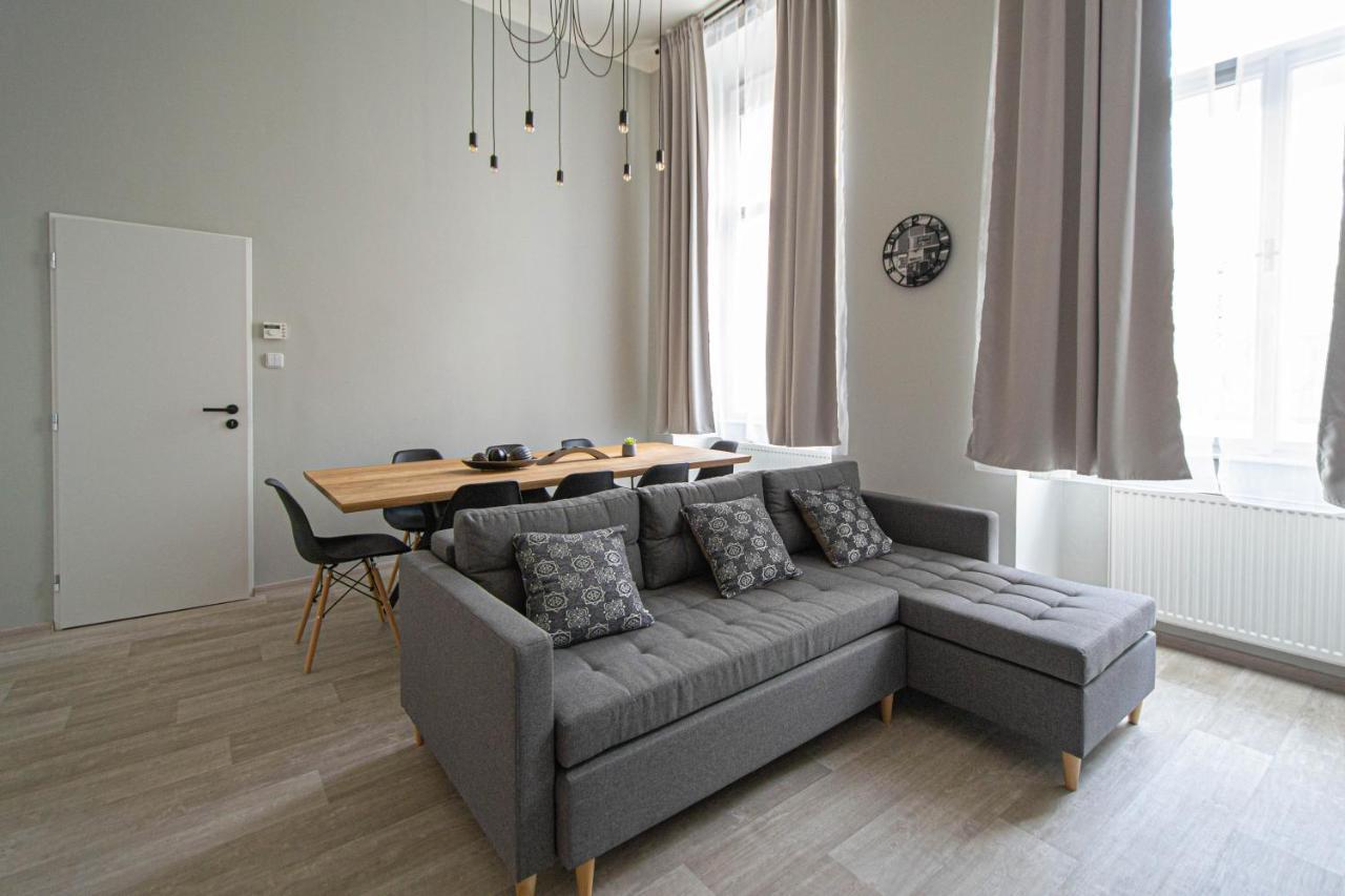 Sightseeing Apartment By Ruterra Prague Ngoại thất bức ảnh